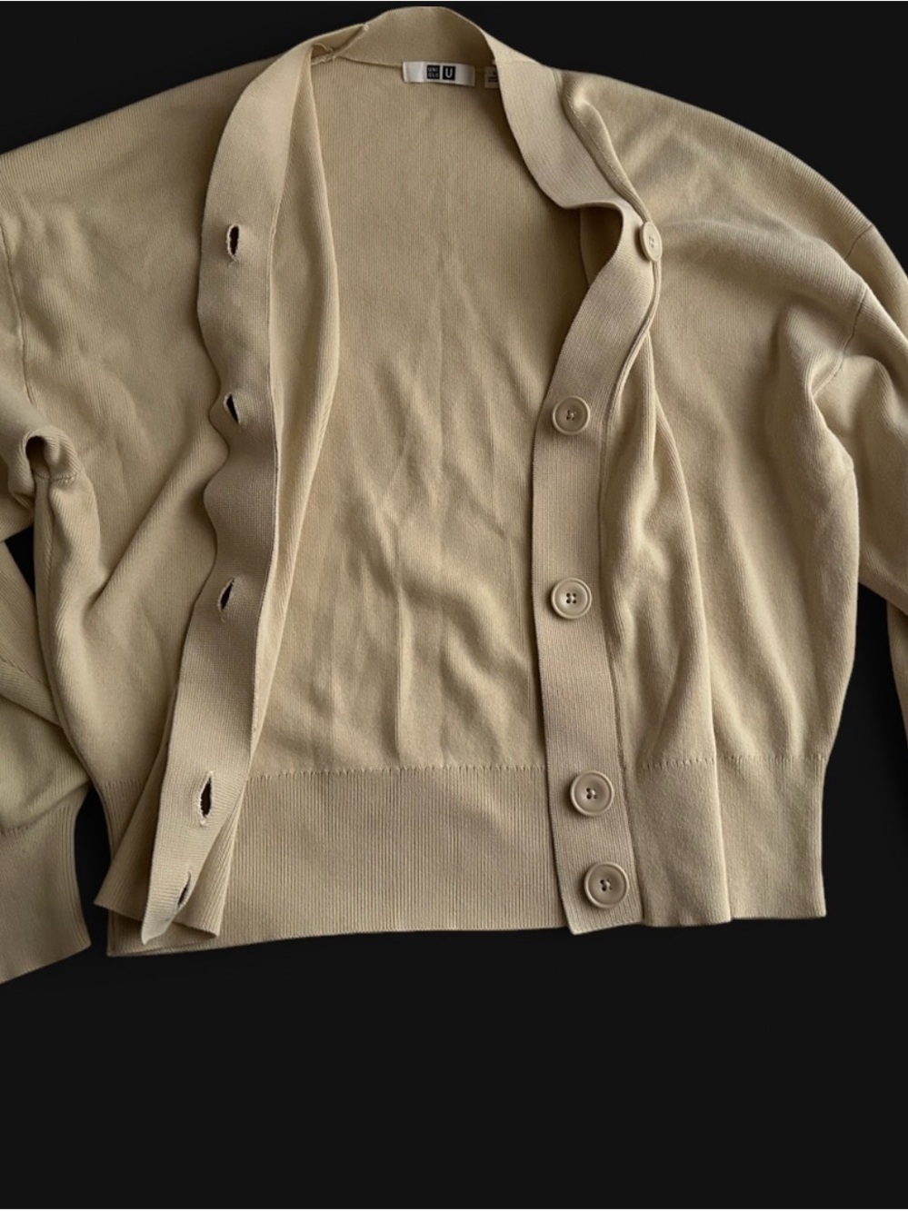 Uniqlo Cream Button-Front Knit Cardigan - Picture 3 of 4